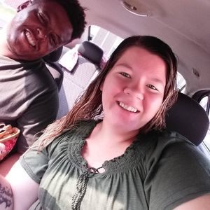 Meet your Posher, Evonna